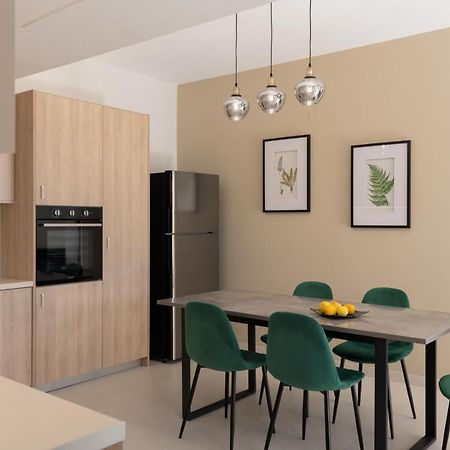 Maroulás Mela Luxury Apartments מראה חיצוני תמונה