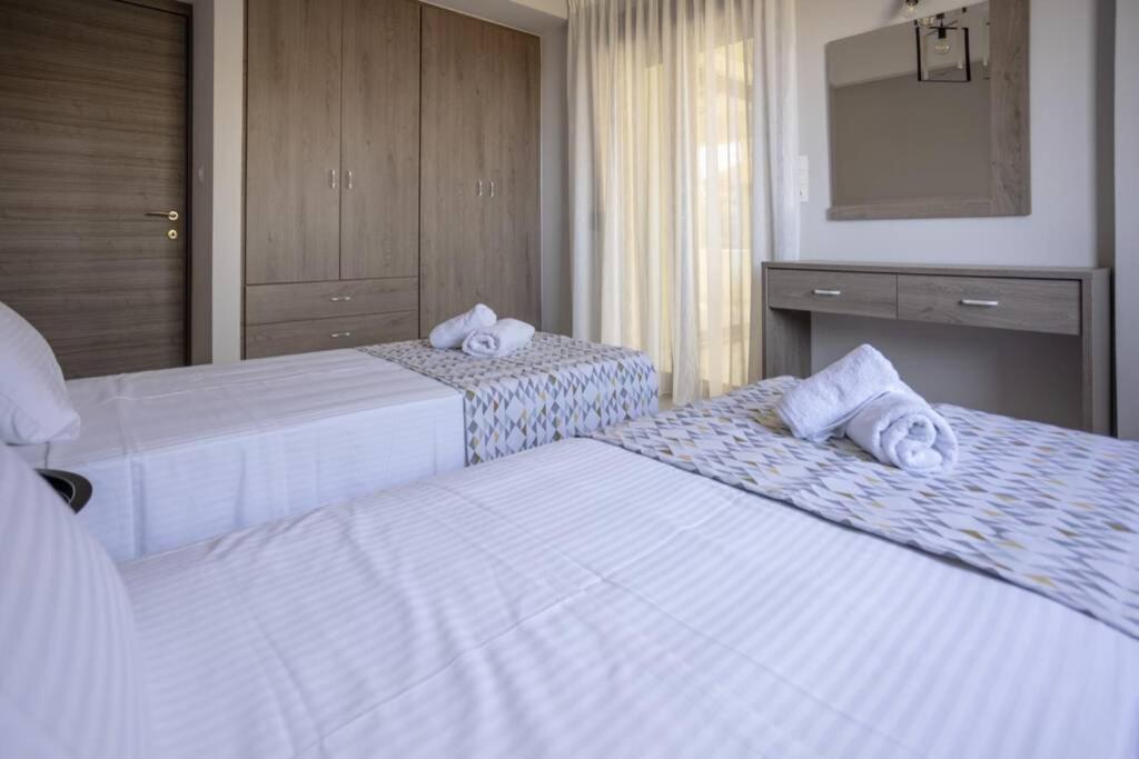 Maroulás Mela Luxury Apartments מראה חיצוני תמונה